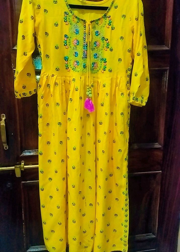 YELLOW NAYRA CUT KURTA-PANT SET WITHOUT DUPATTA