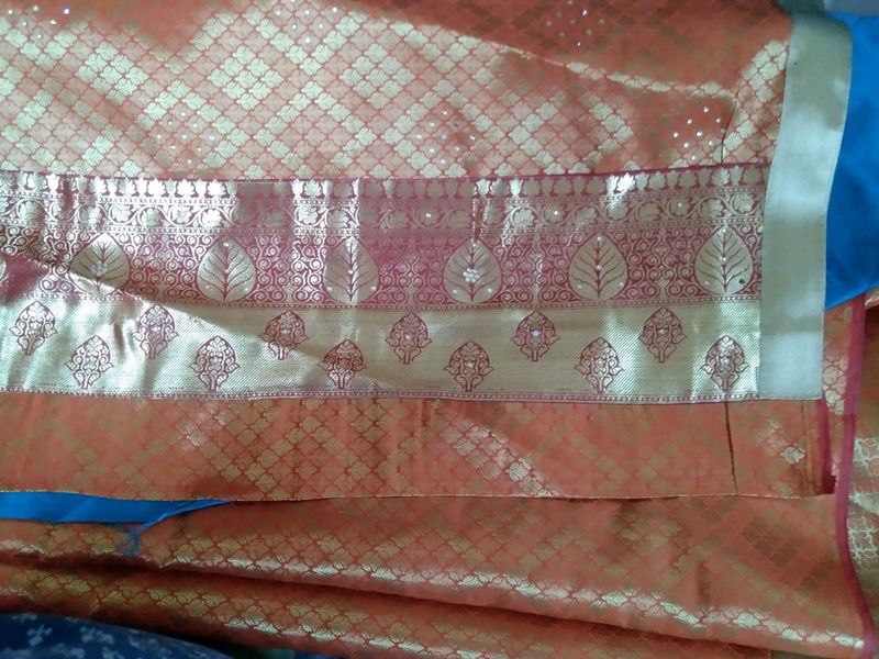 New Saree With Contra Blause Piece