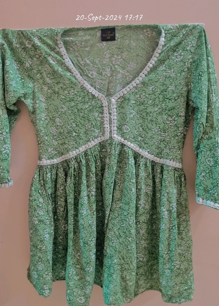 God Bless XS Cotton blend Green Printed Tunic