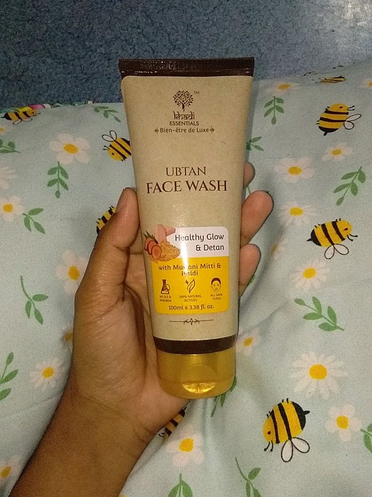 Khadi Essentials Ubtan Face Wash