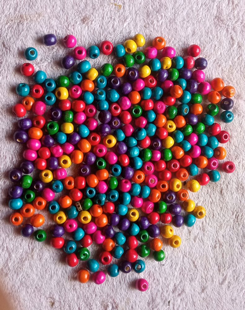 4mm Coloured Wooden Round Beads