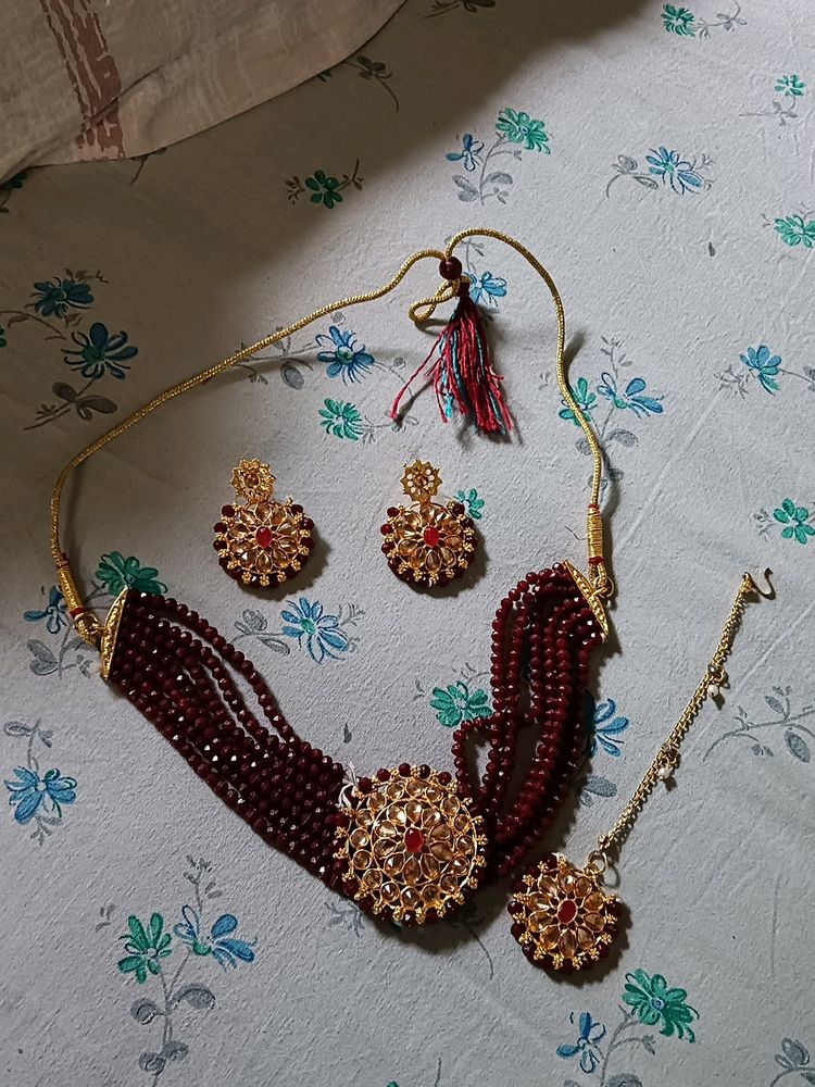 Necklace Set.