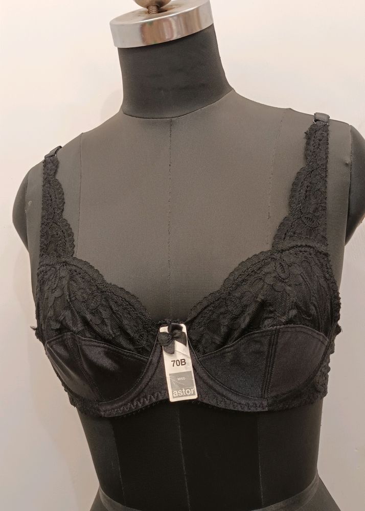 Miss Astor Non Padded Bra...32B