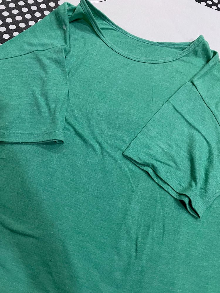 Green Oversized Crop Tshirt