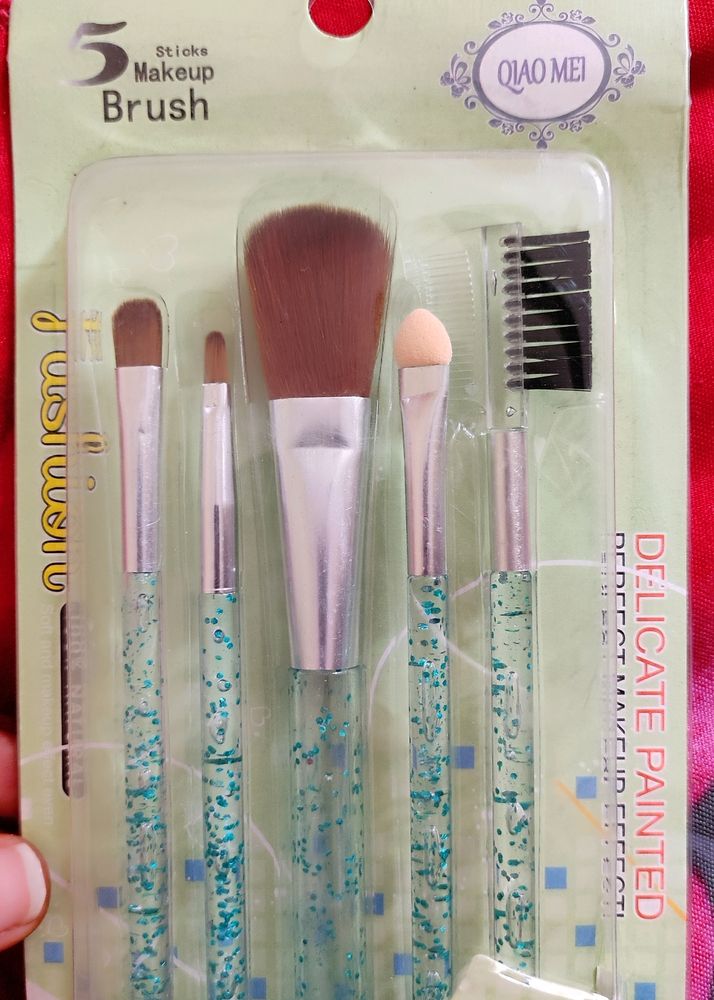 Make Up Brushes