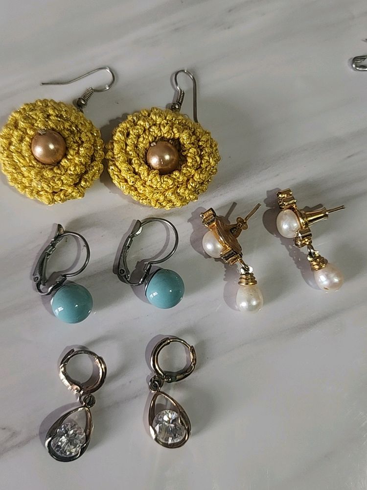 4 Set Of Earrings