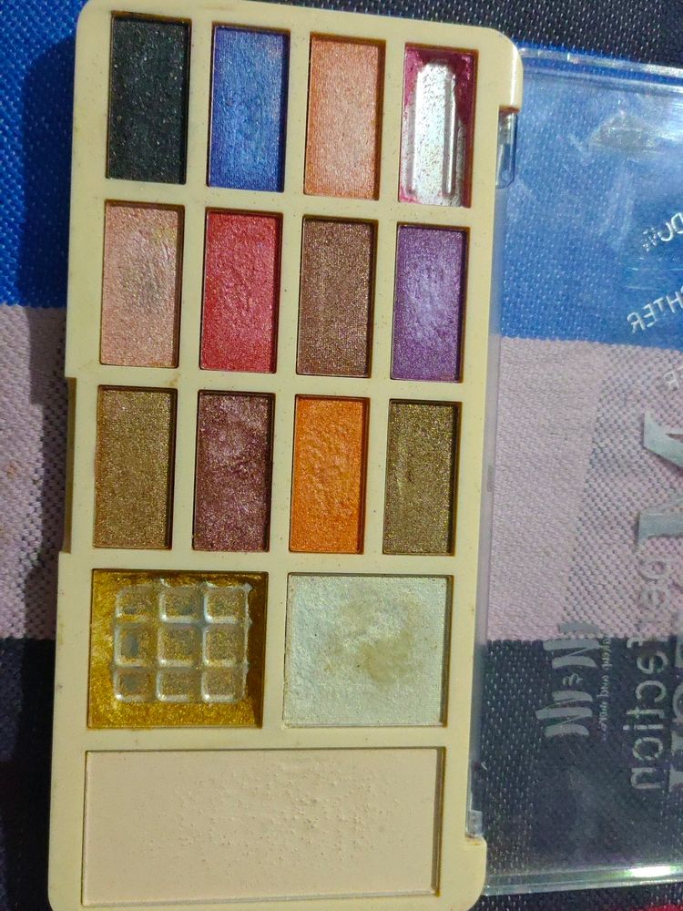 Like New Eyeshadow Palette