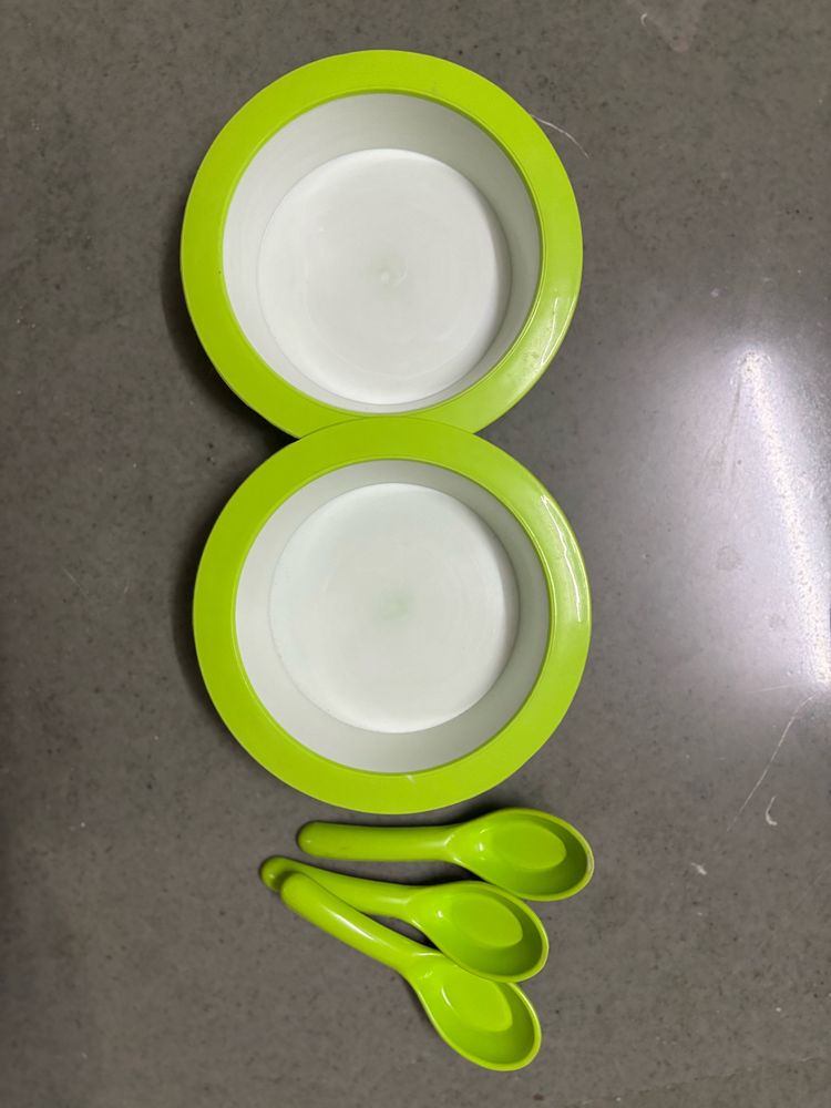 Serving Bowls Set of 2 with spoons