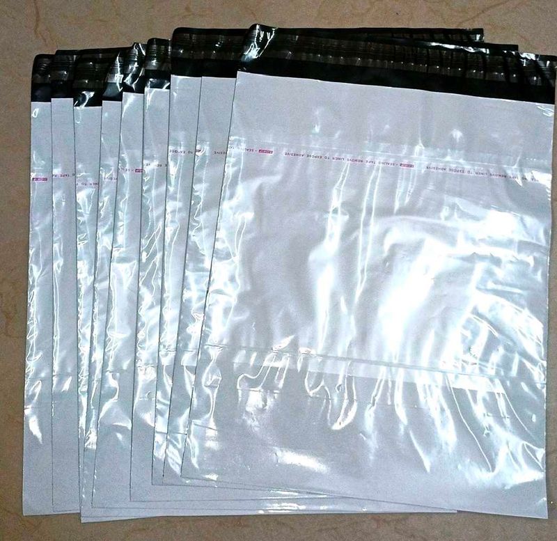 20 Pcs (10*12) Shipping Bags