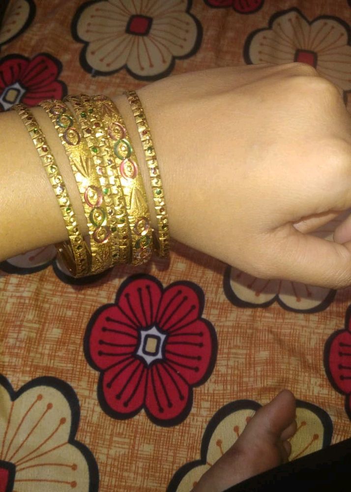 Bangles And Mangalsootra Combo