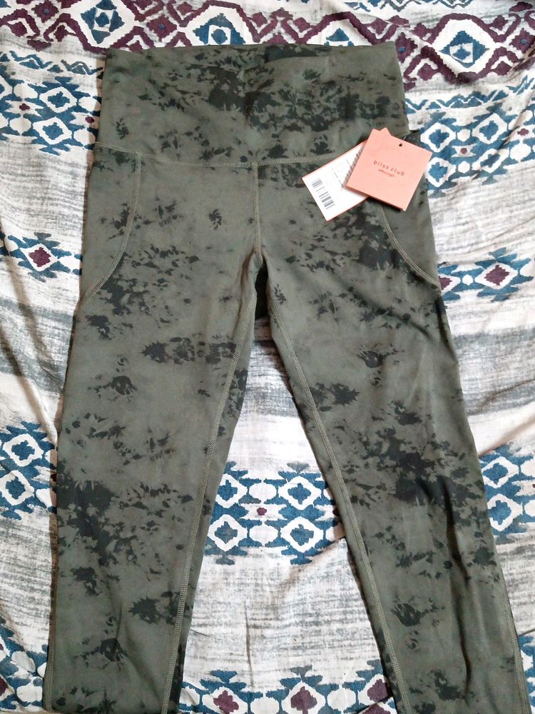 Blissclub Tie Dye Leggings Size L