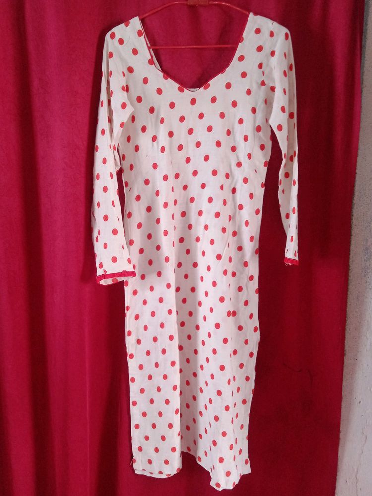 Super Soft White in Red Dot Kurti