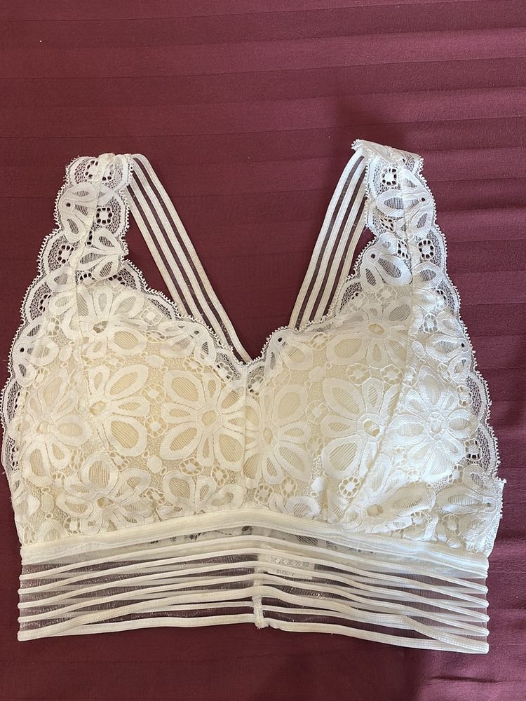 Trendy white bralette