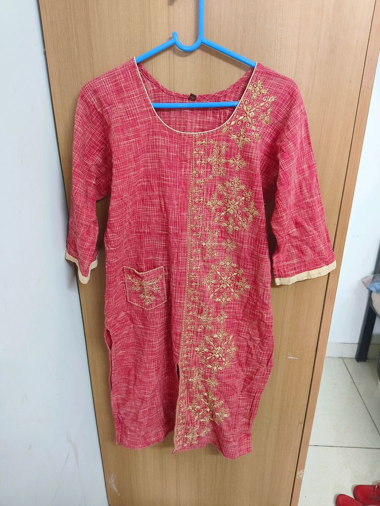 Red Embroidered Kurta