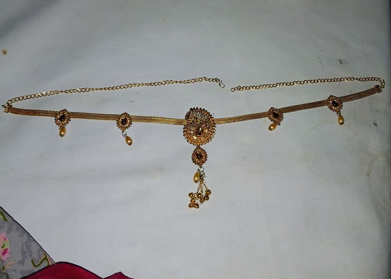 Golden Diamond Studed Kamarband