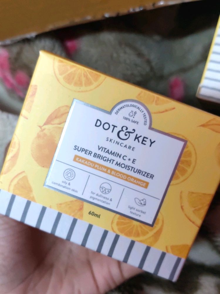 Dot Key Moisturizer Vitamin C + E