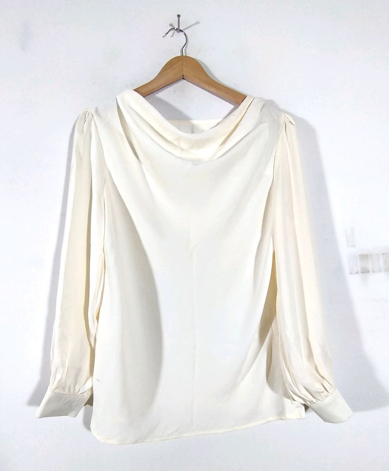 Off White Top (Women's)