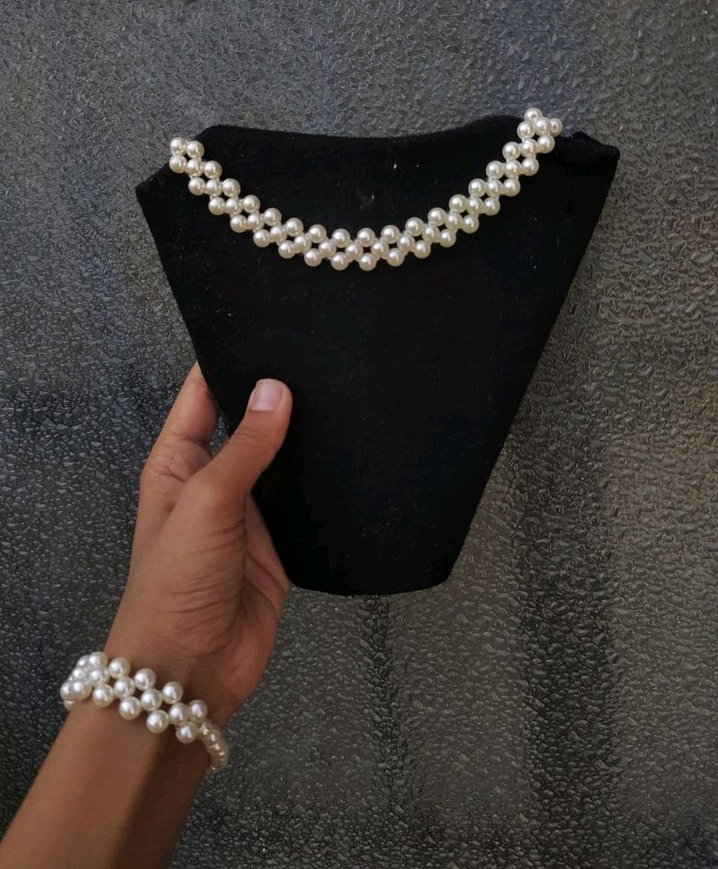 Pearl Choker & Bracelet