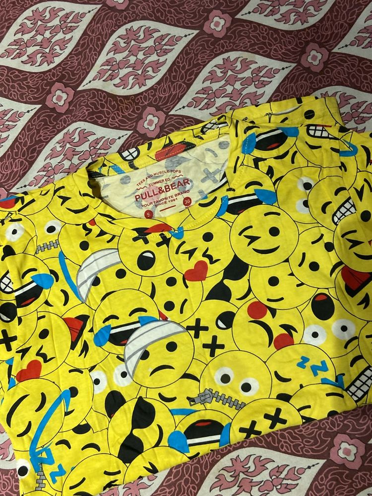 Emoji Printed Tshirt