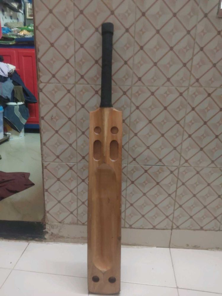 Hard tennis cricket bat