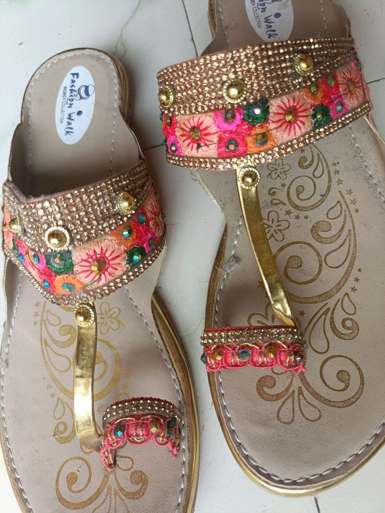 Punjabi Chappals