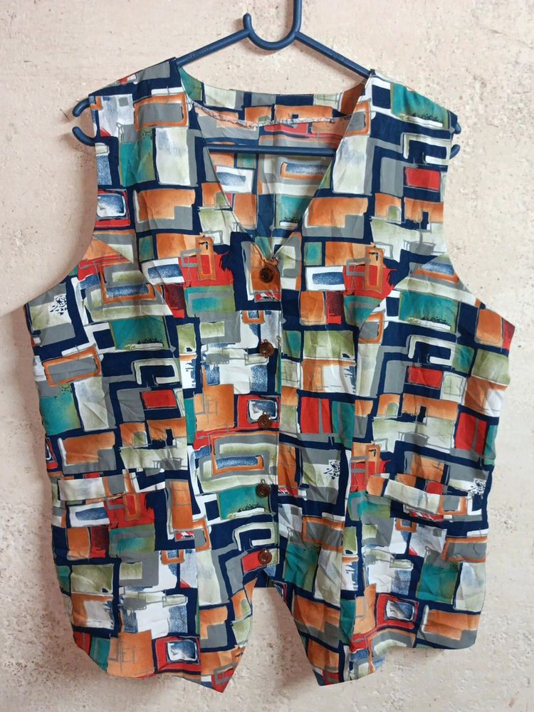 Trendy Women's Shirt Top Sleeveless Multicolour