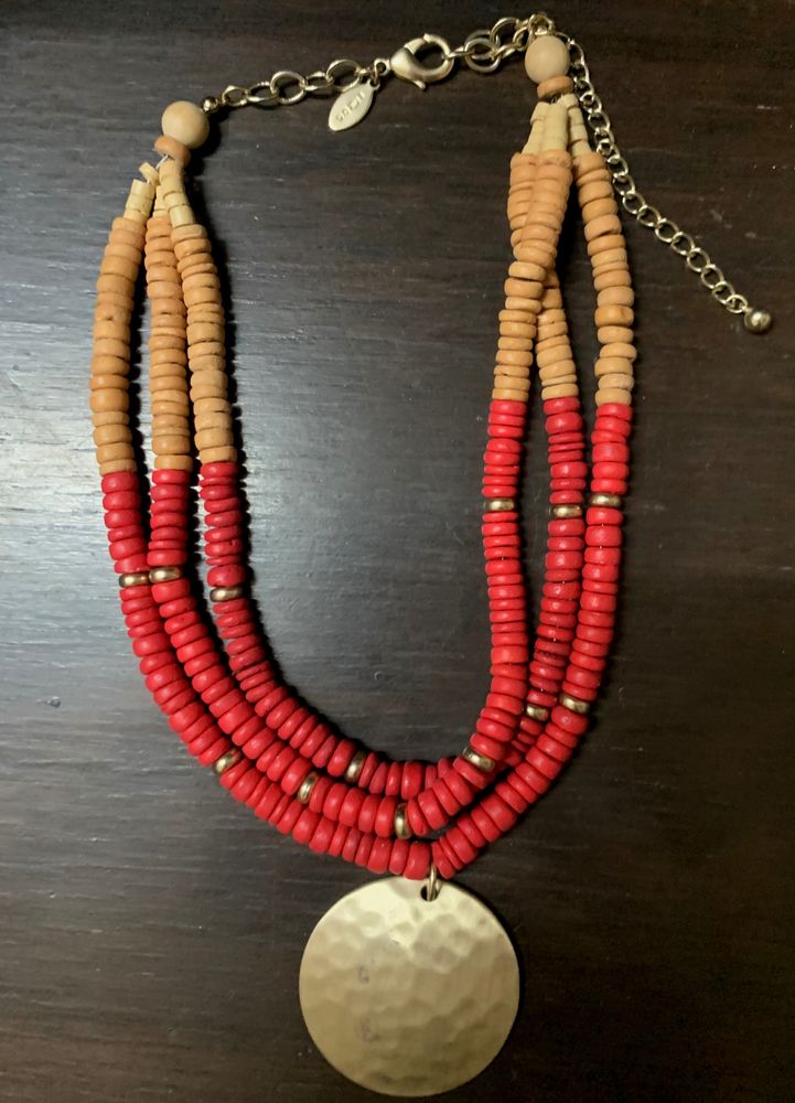 Good Quality Red And Brown Beads Necklace