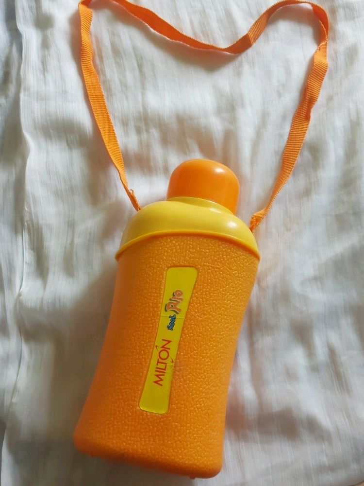 MILTON WATER BOTTLE (1000ml)