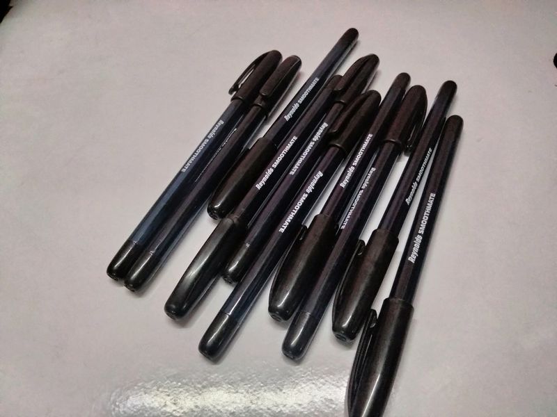 Black pen