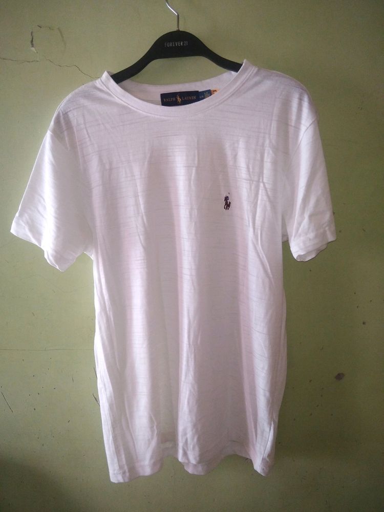 White Tshirt (NEW)