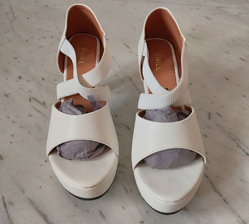 WHITE HEELS , Size :- UK-7 / EURO-40