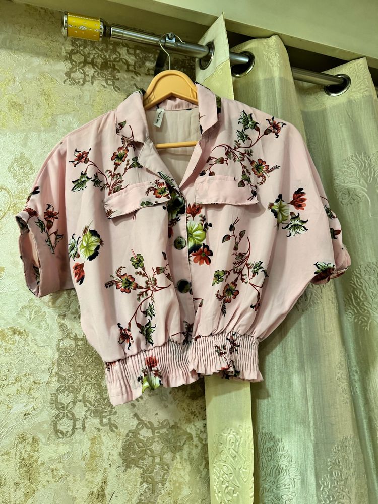 Brand New Beautiful Pink Floral Flawless Blousetop