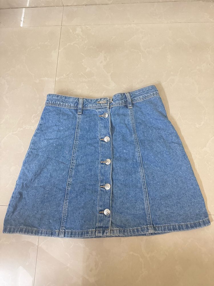 H&M denim skirt 💗