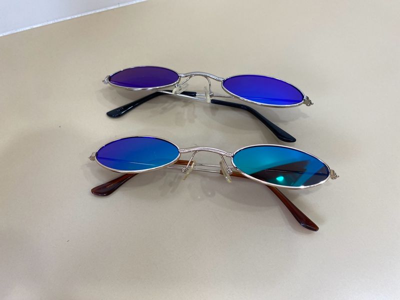 2 Unisex Multi-colour Sunglasses