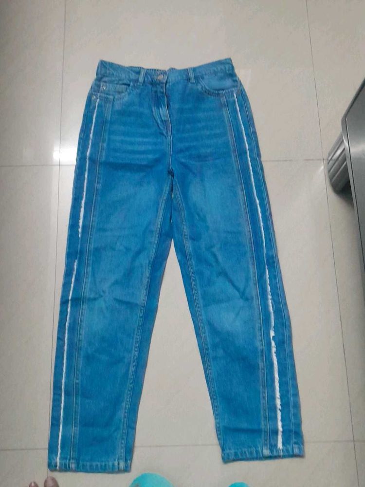 Allen Solly Relaxed Crop Girls Jeans 11 To 12 Year