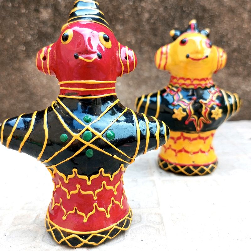 Baleswari Lac Dolls