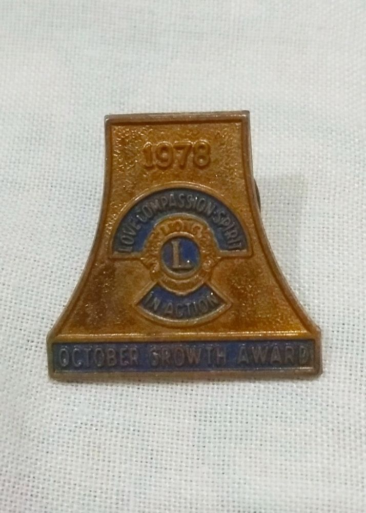 Collectible 1978 Lions Club Growth Award Pin/Badge