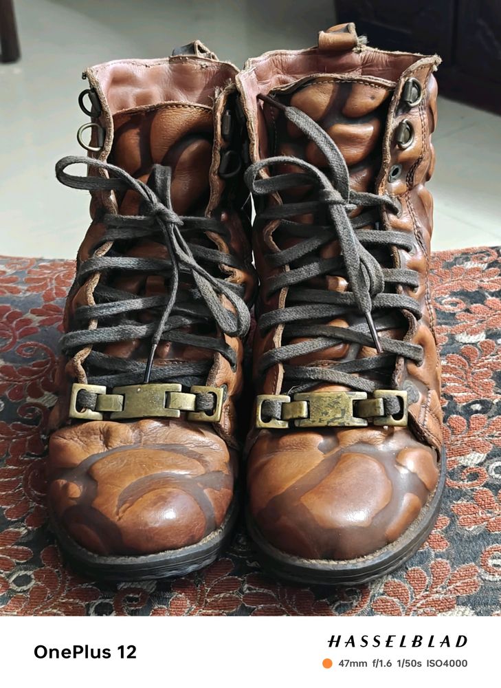 AWESOME UNIQUE BOOTS FROM WOODLAND USA/ UK-8