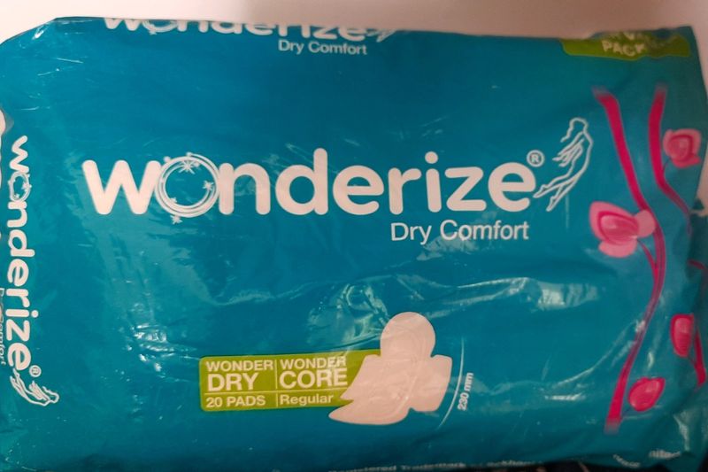 Wonderize Dry Comfort Sanitary Napkins for Women