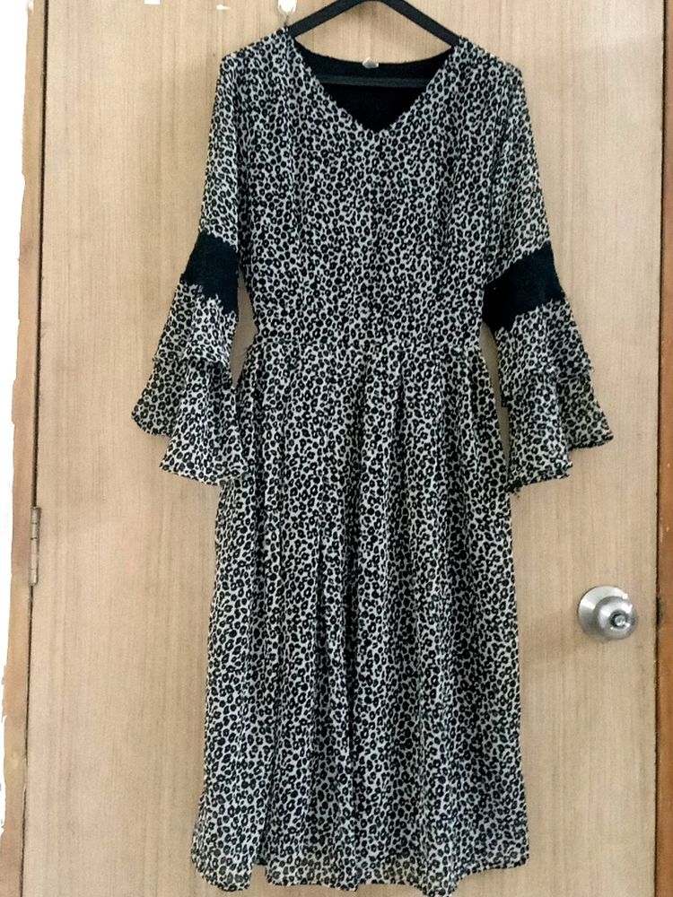 Black Kurta With Cheetah Print