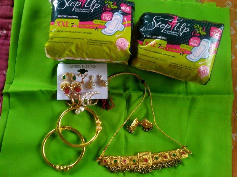 Jewellery Set , Earrings,Period Care , Breslet