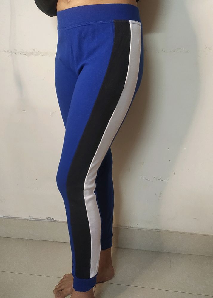 Gym Wear Set - Top And Bottom