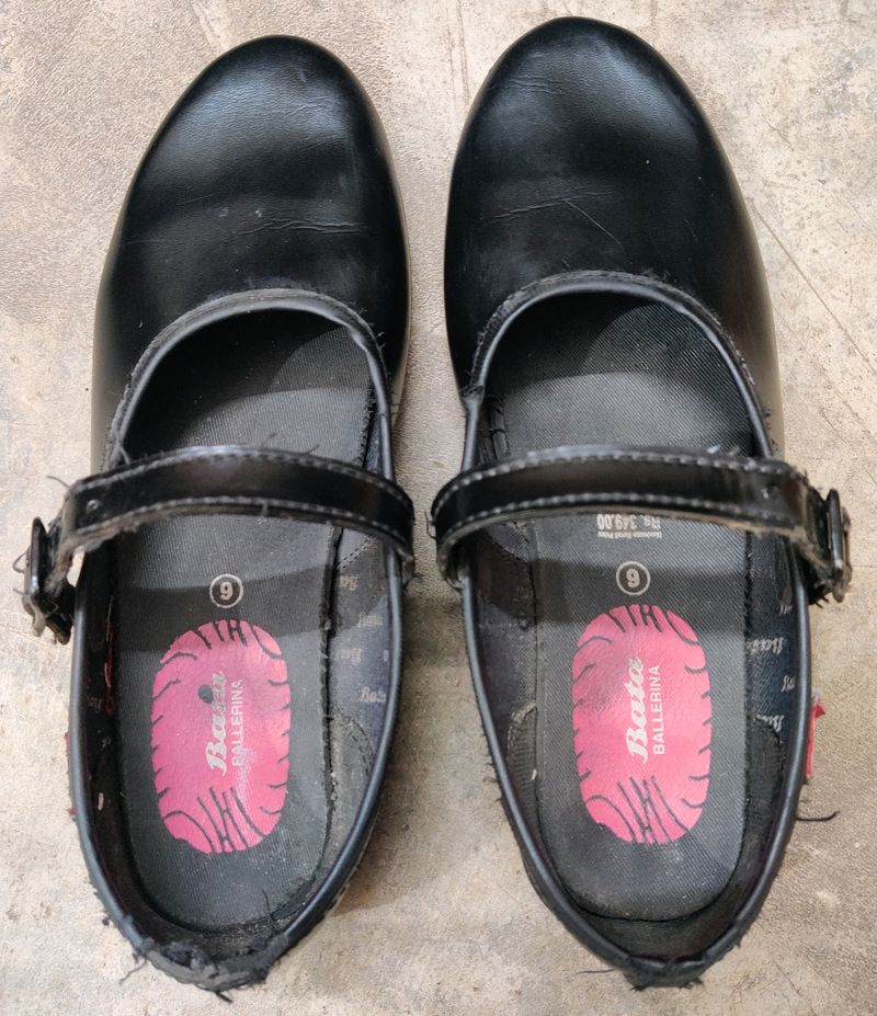 Bata School Shoe