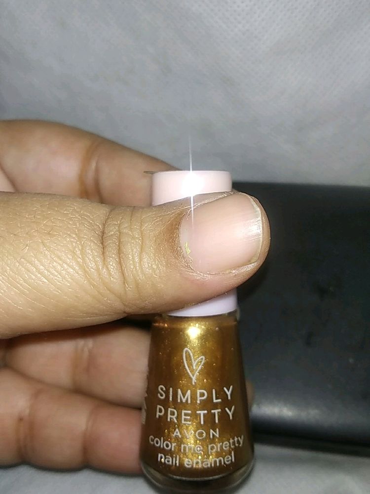 Avon Simply Pretty Color Me Pretty Nail Enamel - Code - Glitter Gold - NE 03