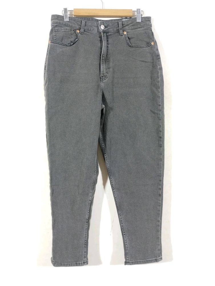 H&M Black Faded High Rise Casual Jeans (Women)