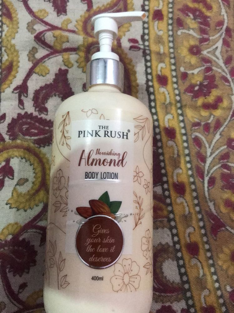 Body Lotion (Almond Flavor)