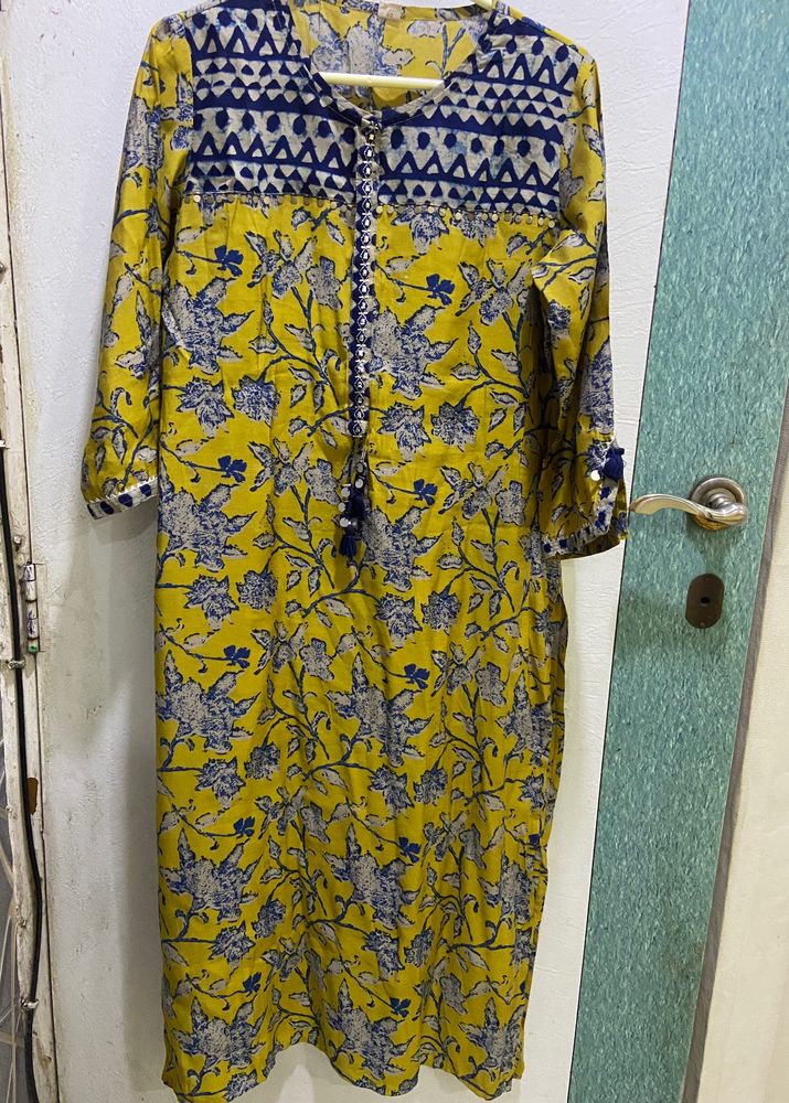 Printed blue and yellow kurti