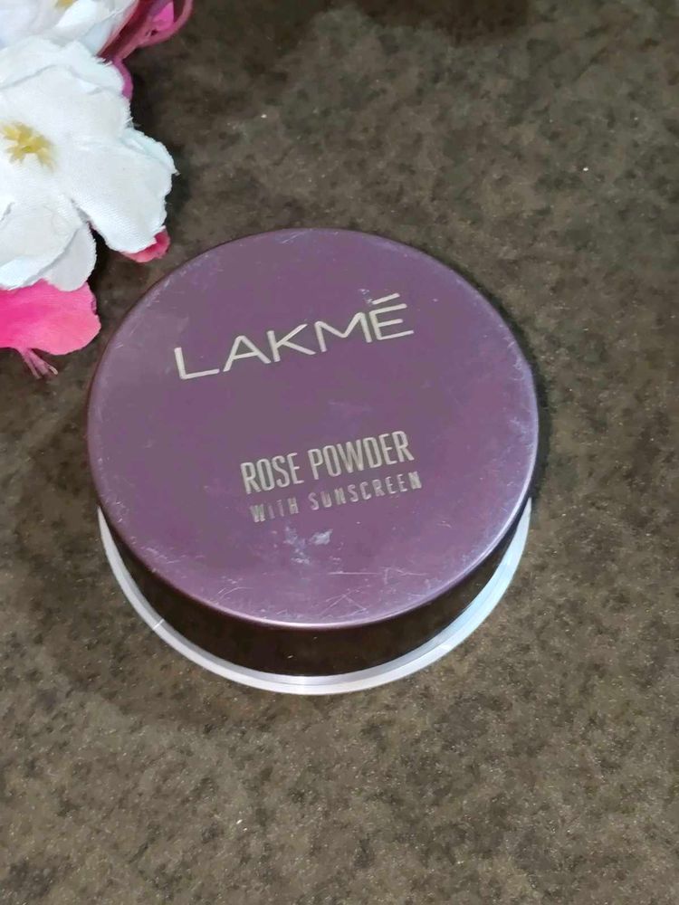 LAKME ROSE POWDER WITH SUNSCREEN