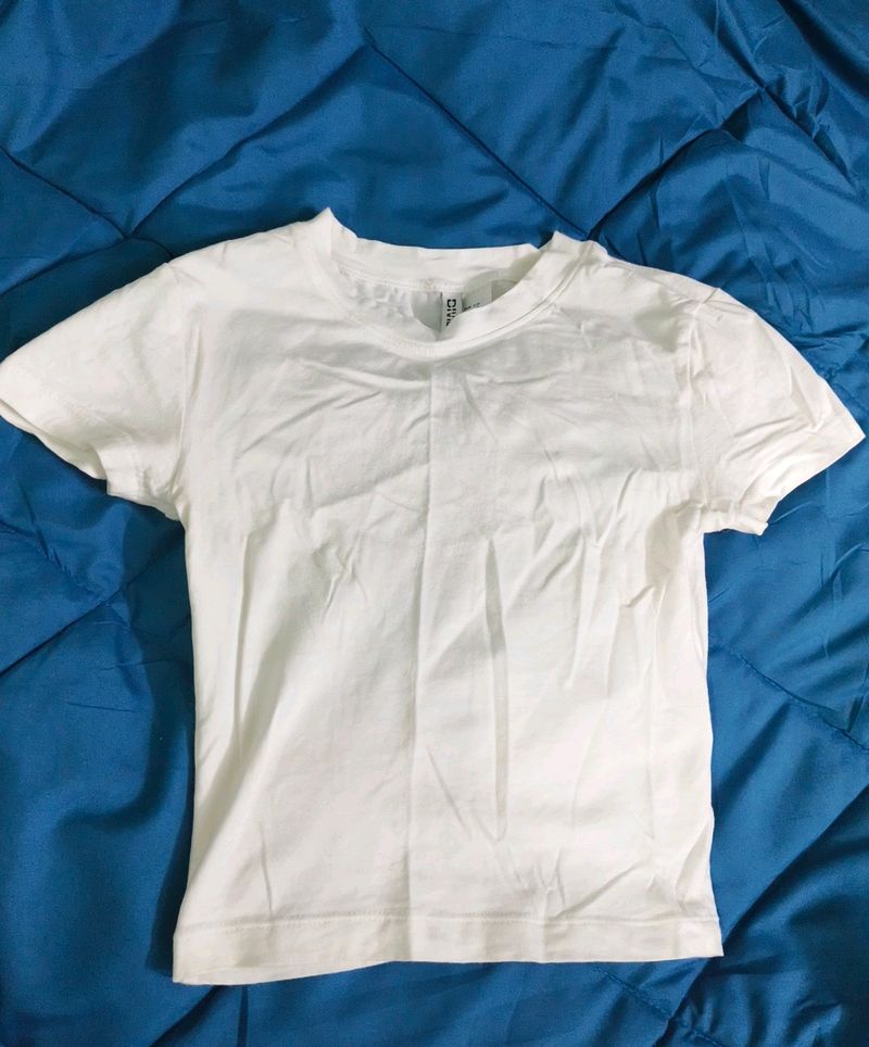 H&M Fitted Crop White Tshirt