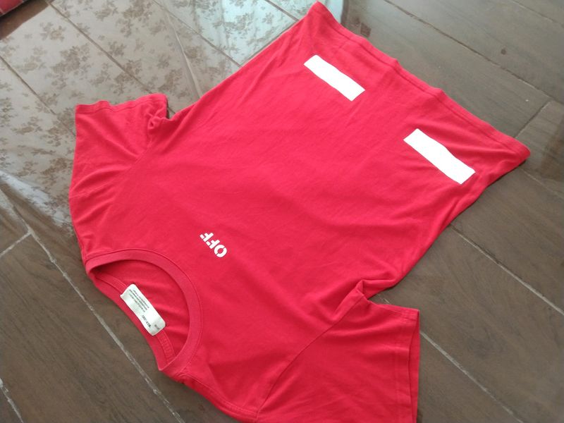 Off White Tee Red